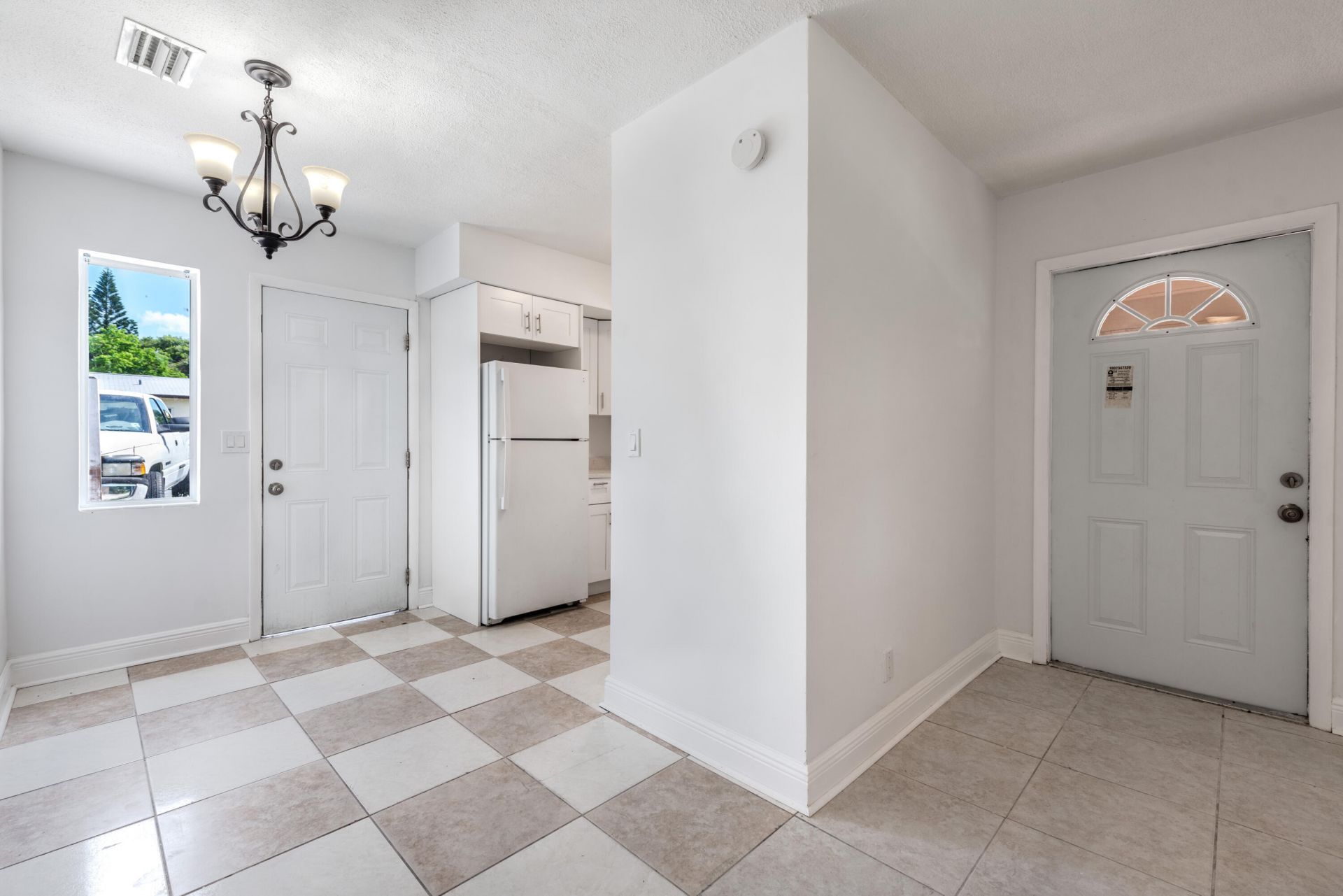 925 S Pine Street, Lake Worth, FL 33460 Photo