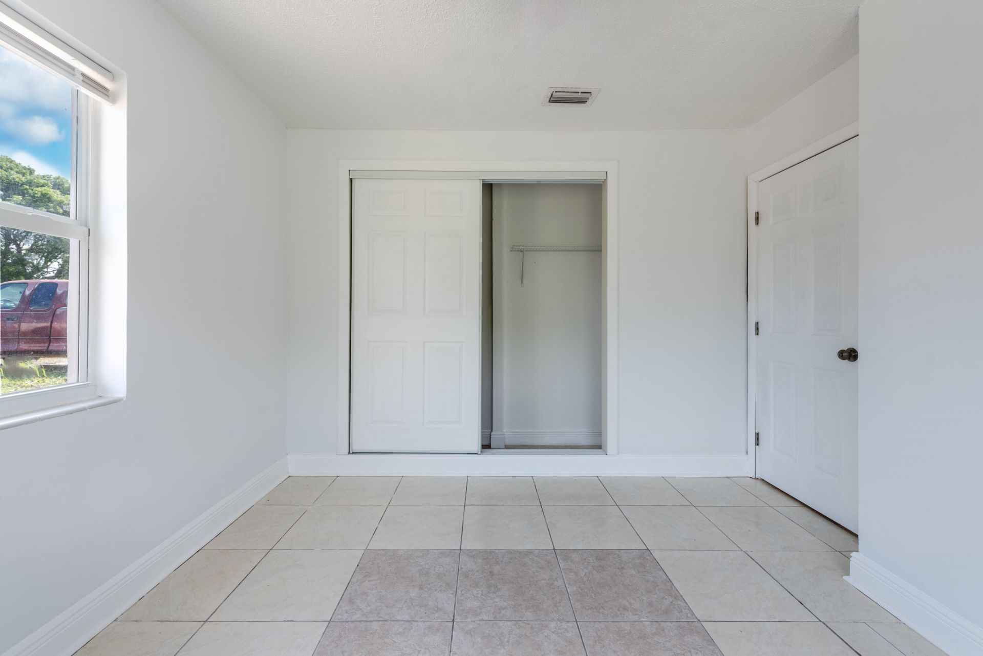 925 S Pine Street, Lake Worth, FL 33460 Photo