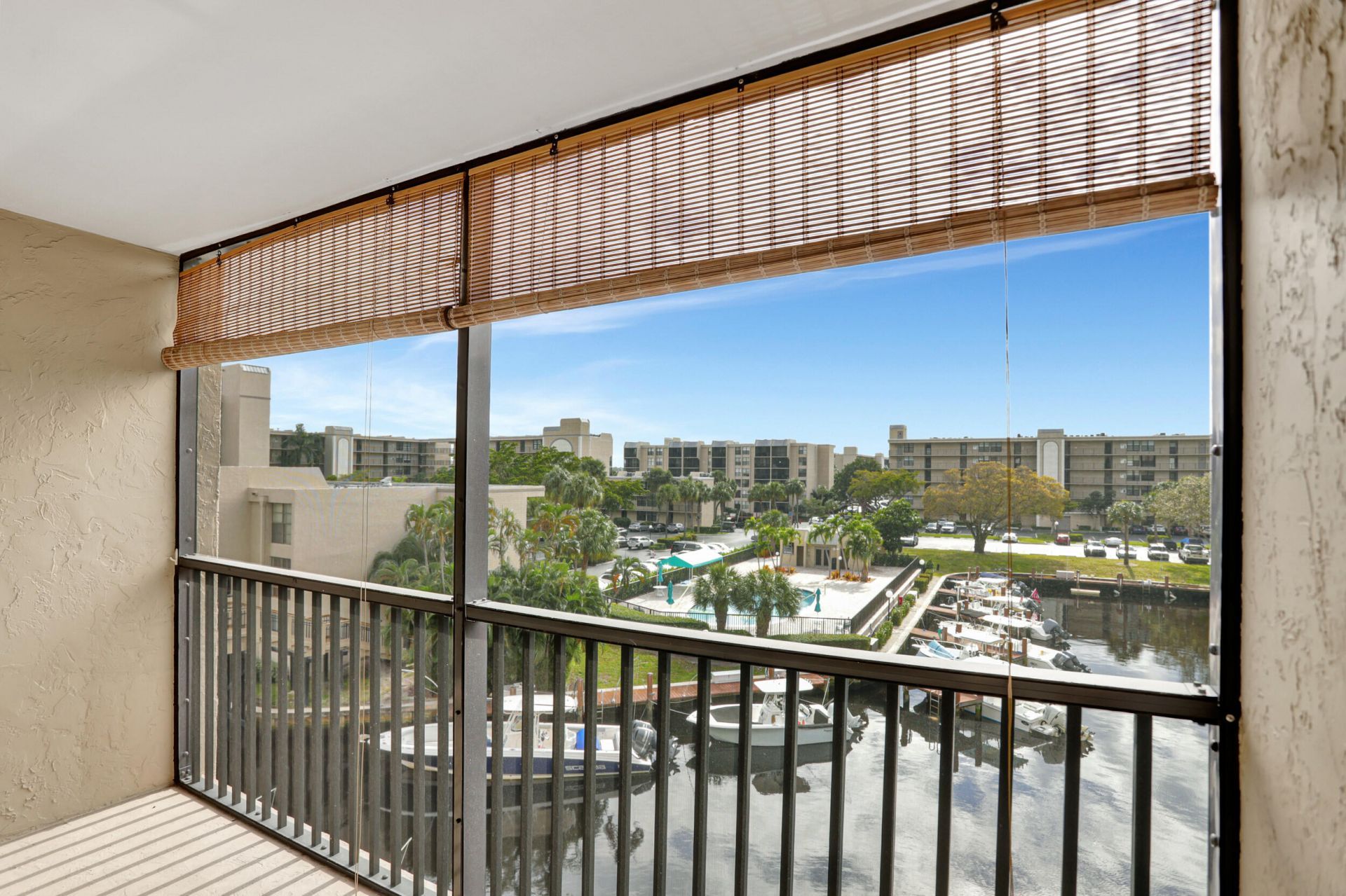 3 Royal Palm Way, Unit 403, Boca Raton, FL 33432 Photo
