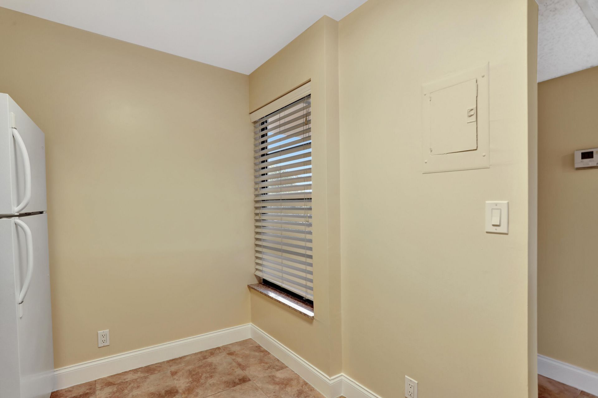 3 Royal Palm Way, Unit 403, Boca Raton, FL 33432 Photo