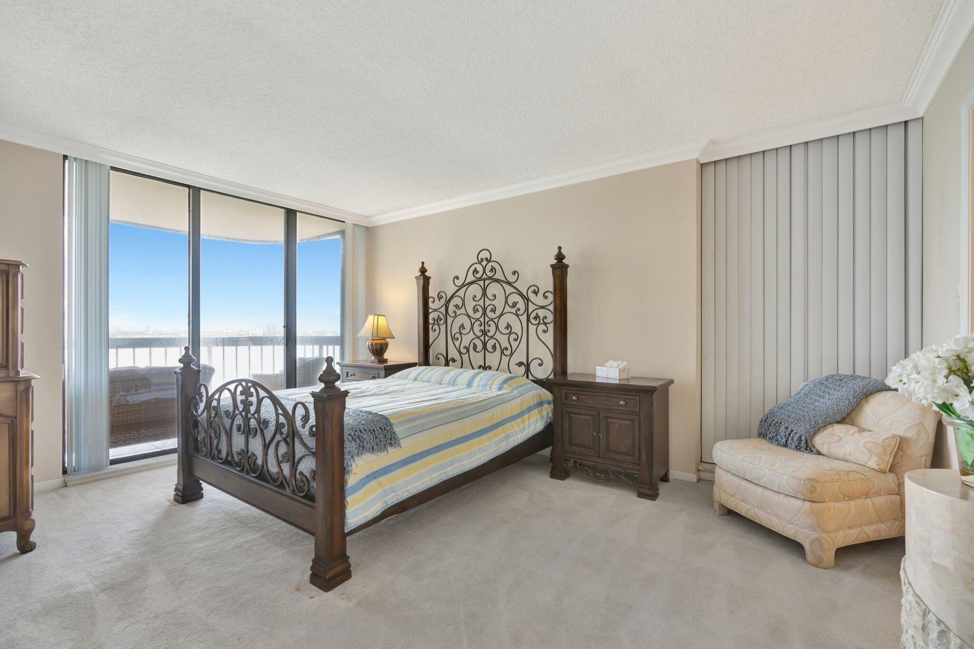 5380 N Ocean Drive, Unit 11A, Riviera Beach, FL 33404 Photo
