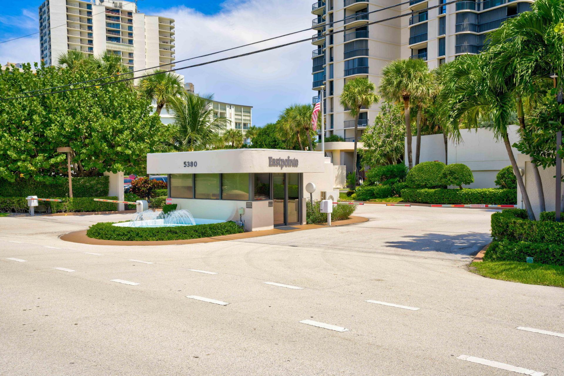 5380 N Ocean Drive, Unit 11A, Riviera Beach, FL 33404 Photo