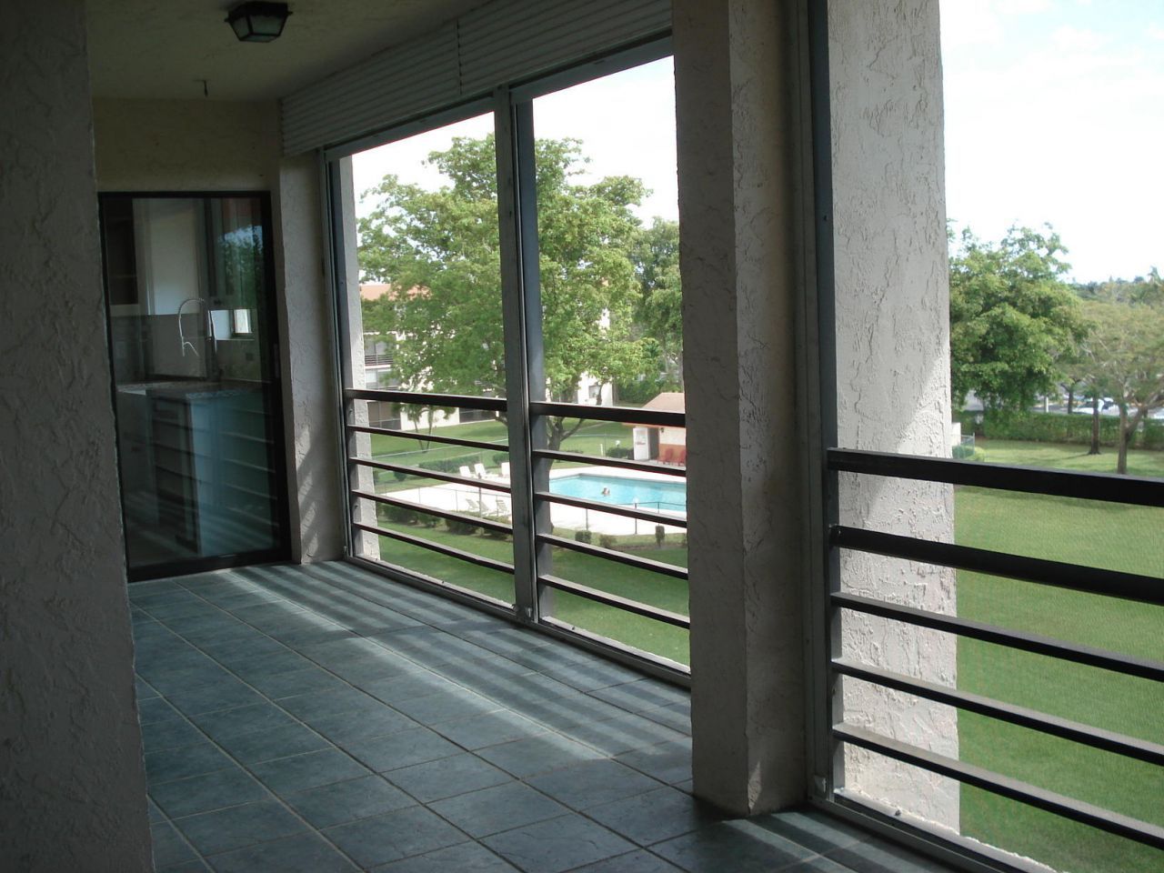5917 Via Vermilya, Unit 408, Lake Worth, FL 33462 Photo