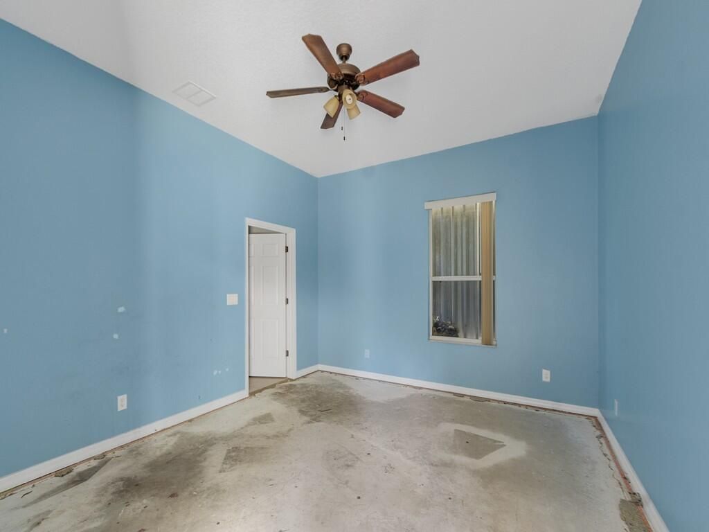 4655 52nd Avenue, Vero Beach, FL 32967 Photo