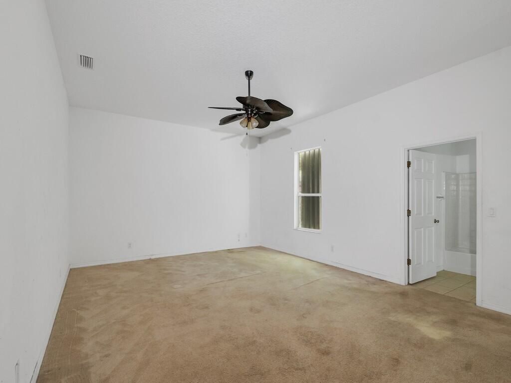 4655 52nd Avenue, Vero Beach, FL 32967 Photo