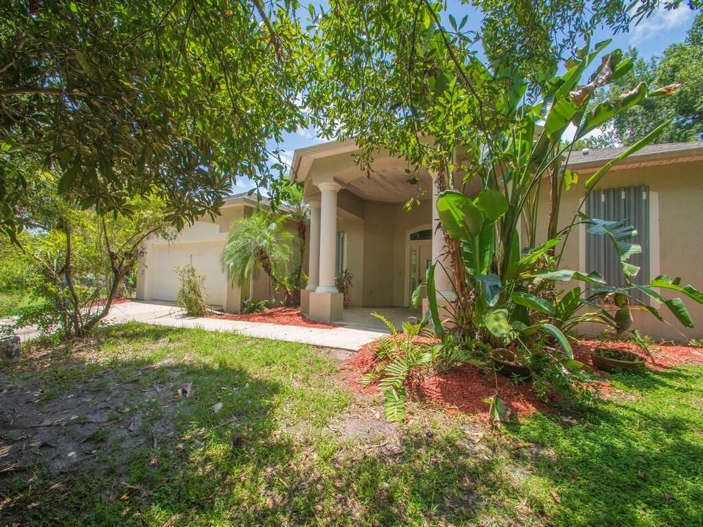 4655 52nd Avenue, Vero Beach, FL 32967 Photo
