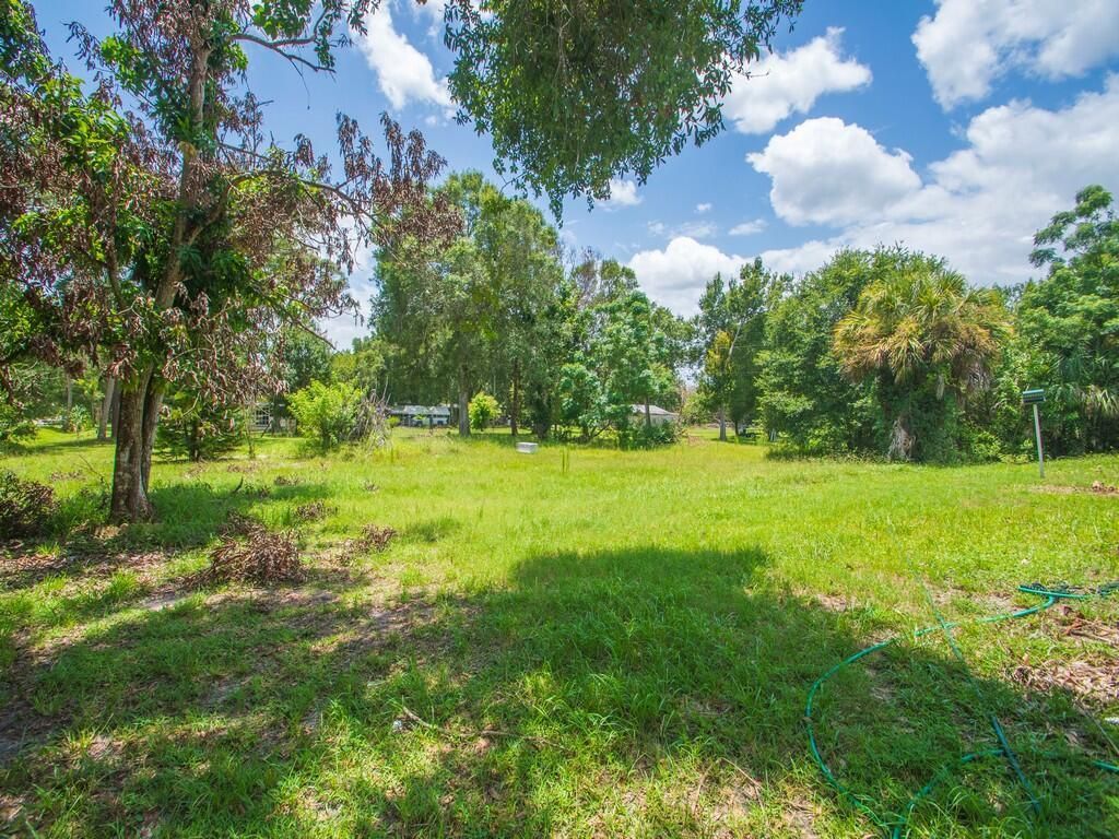 4655 52nd Avenue, Vero Beach, FL 32967 Photo