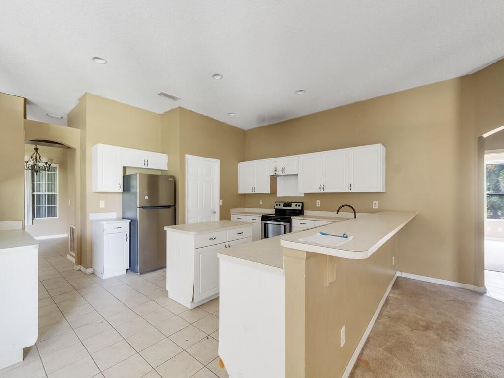 4655 52nd Avenue, Vero Beach, FL 32967 Photo
