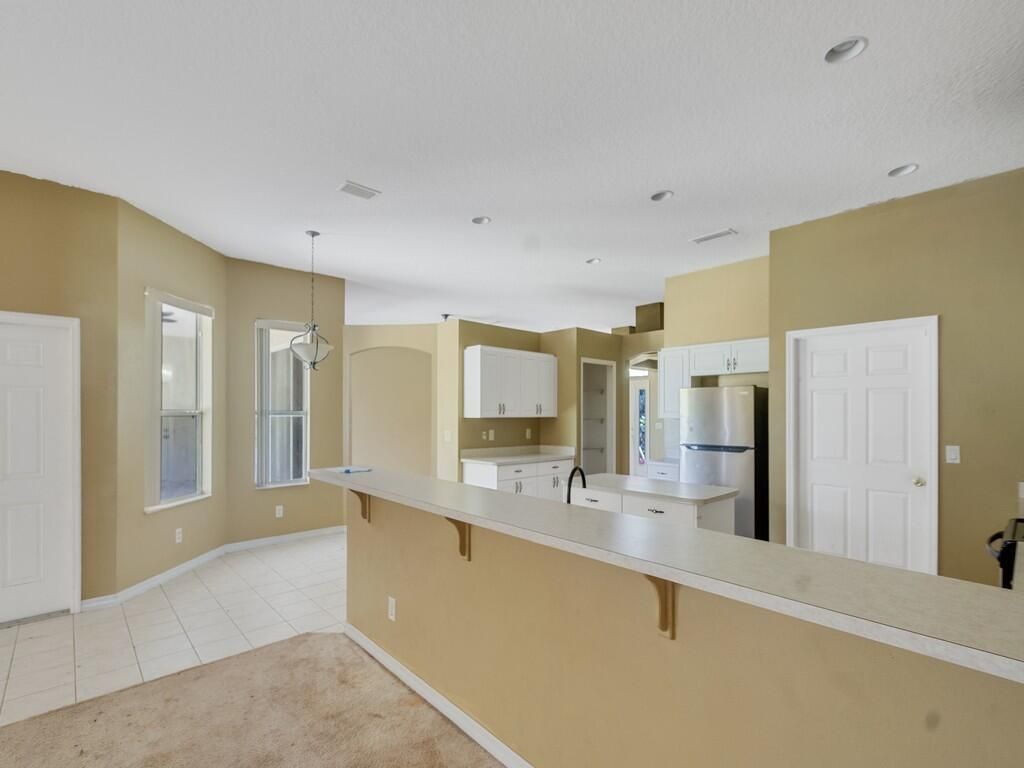 4655 52nd Avenue, Vero Beach, FL 32967 Photo
