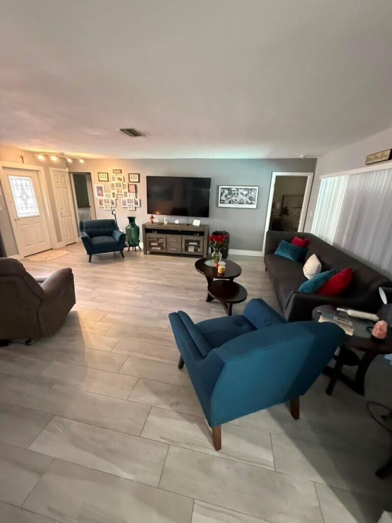9340 NW 21st Manor, Sunrise, FL 33322 Photo