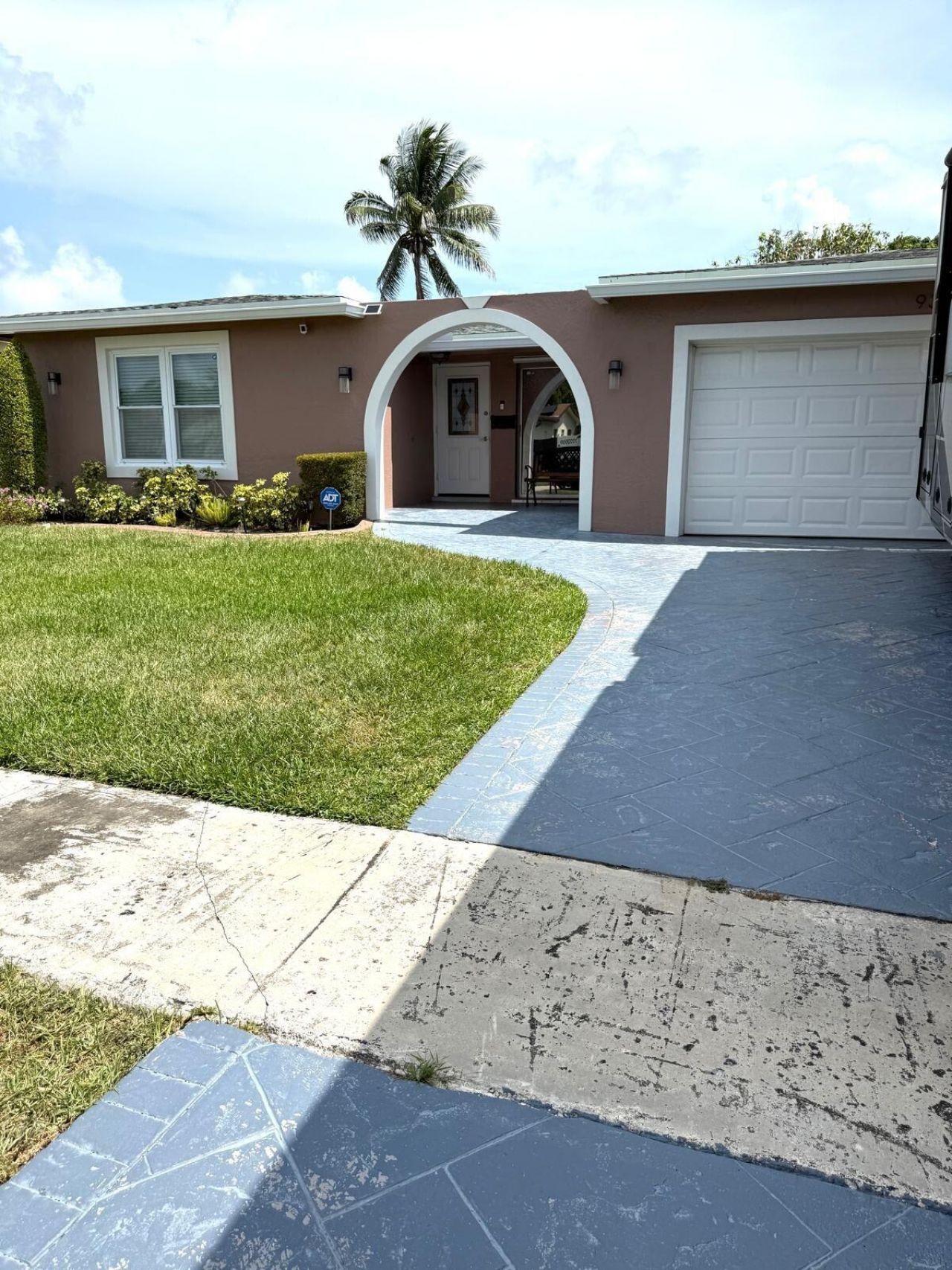 9340 NW 21st Manor, Sunrise, FL 33322 Photo