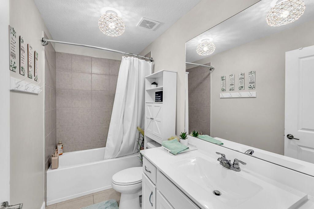 6339 NW Windwood Way, Port Saint Lucie, FL 34987 Photo