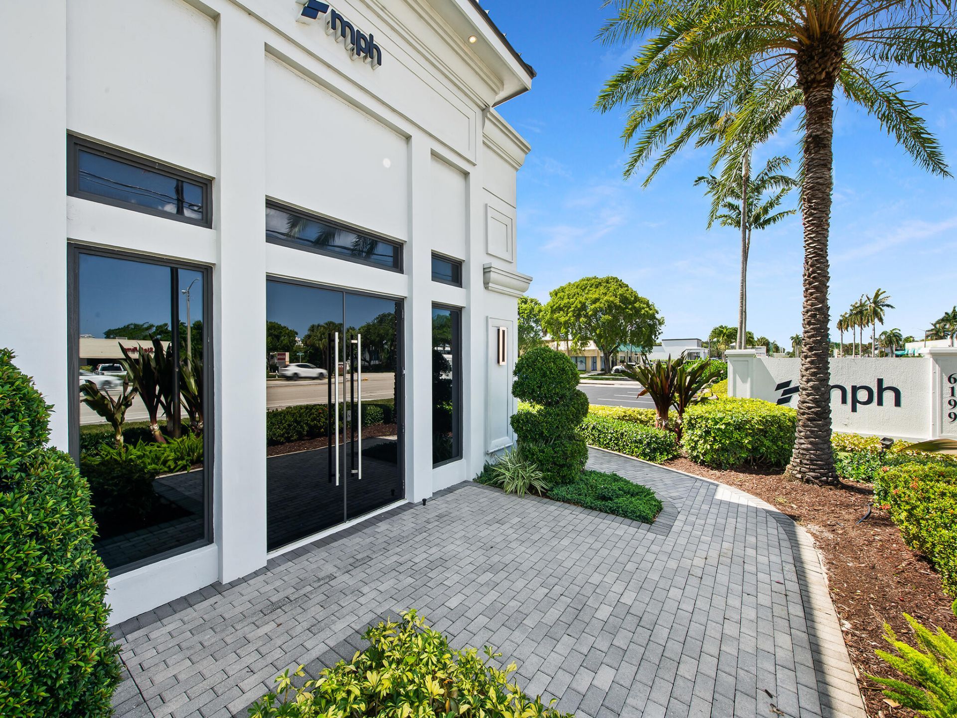 6199 N Federal Highway, Boca Raton, FL 33487 Photo