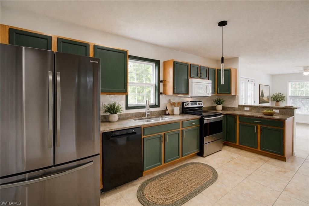 434 Leawood Cir, Naples, FL 34104 Photo