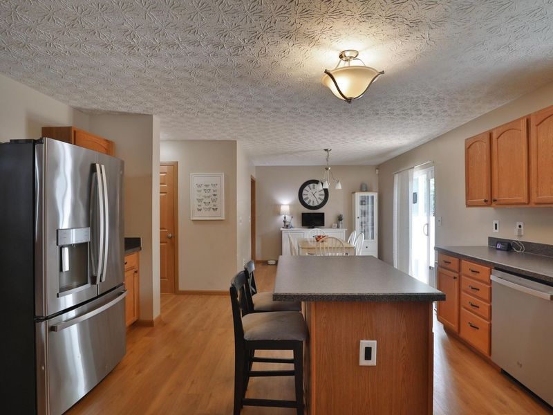1918 Bay Port Drive , Grove City, OH 43123 Photo 14
