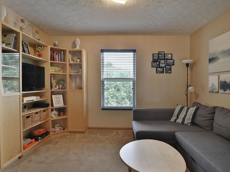 1918 Bay Port Drive , Grove City, OH 43123 Photo 21