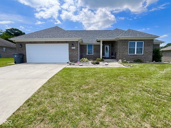 1795 Norma's Way, Seymour, IN 47274