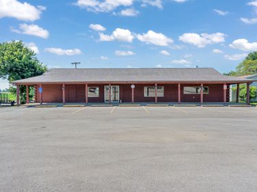 6977 W Main , Danville, IN 46122