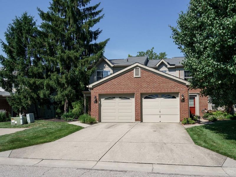 5574 Regimental PL, Cincinnati, OH 45239 Photo 3