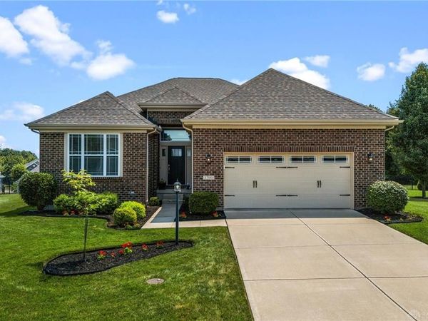 1700 Sunset Creek Court, Bellbrook, OH 45305