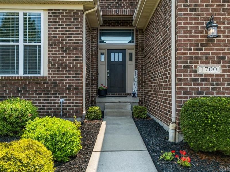 1700 Sunset Creek Court, Bellbrook, OH 45305 Photo 10