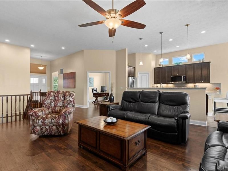1700 Sunset Creek Court, Bellbrook, OH 45305 Photo 15