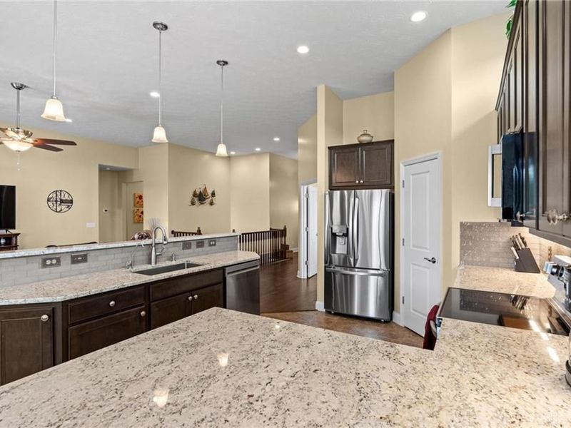 1700 Sunset Creek Court, Bellbrook, OH 45305 Photo 19