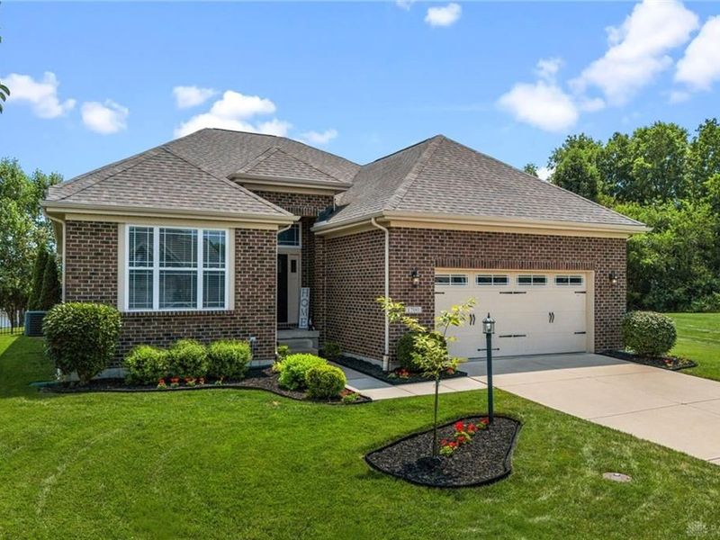 1700 Sunset Creek Court, Bellbrook, OH 45305 Photo 3