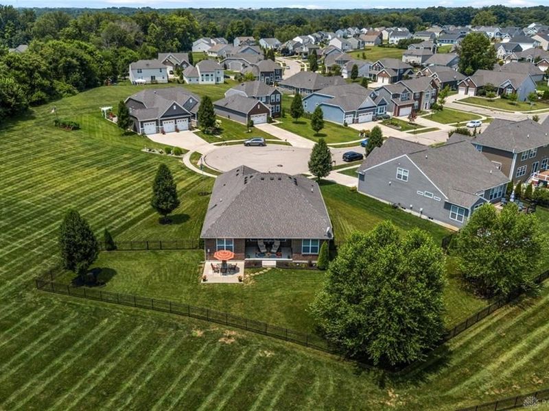 1700 Sunset Creek Court, Bellbrook, OH 45305 Photo 44