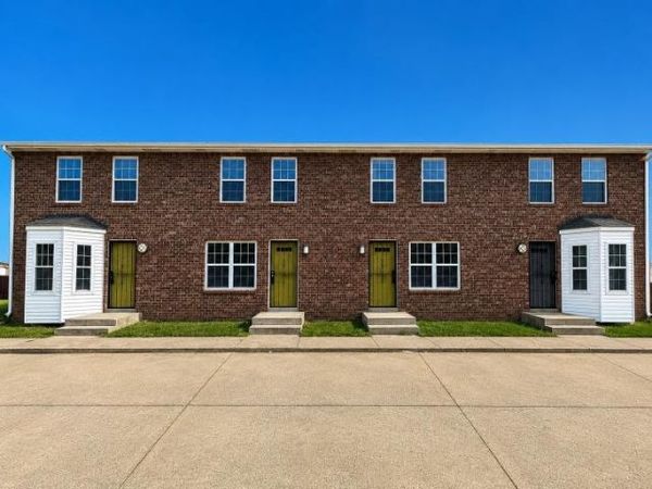 2004 Tynewood Dr , Clarksville, TN 37042