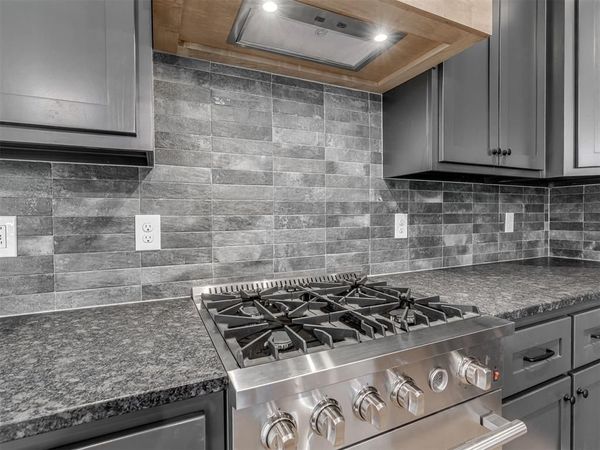 4817 Misty Wood Lane, Mustang, OK 73064