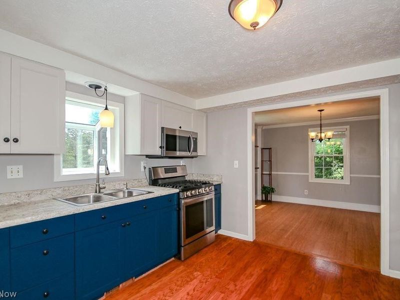 12433 Webster Road , Strongsville, OH 44136 Photo 15
