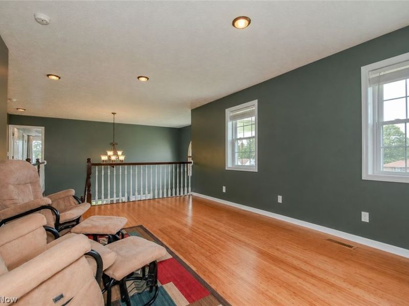 12433 Webster Road , Strongsville, OH 44136 Photo 22