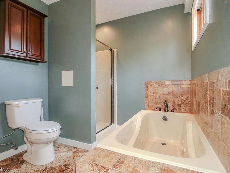 12433 Webster Road , Strongsville, OH 44136 Photo 23