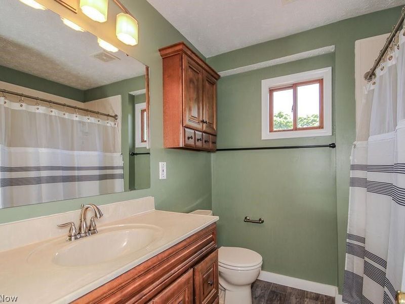 12433 Webster Road , Strongsville, OH 44136 Photo 33
