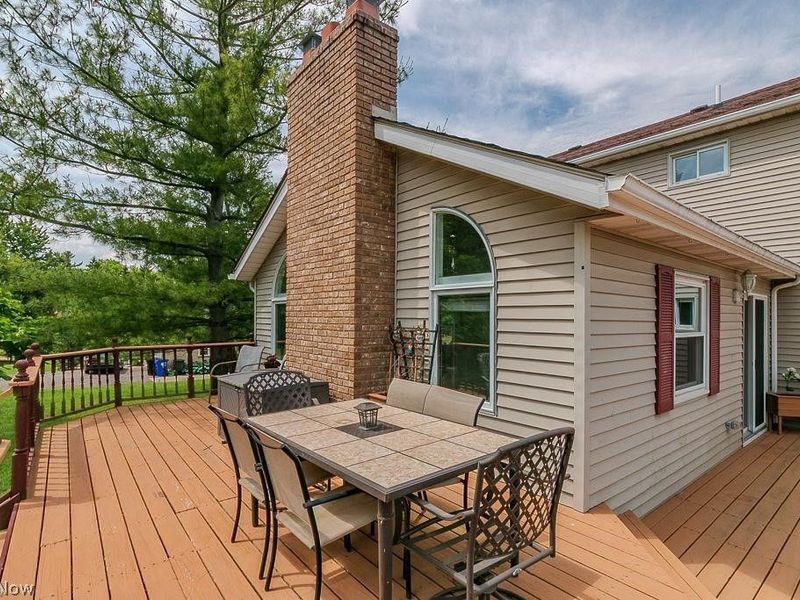 12433 Webster Road , Strongsville, OH 44136 Photo 6