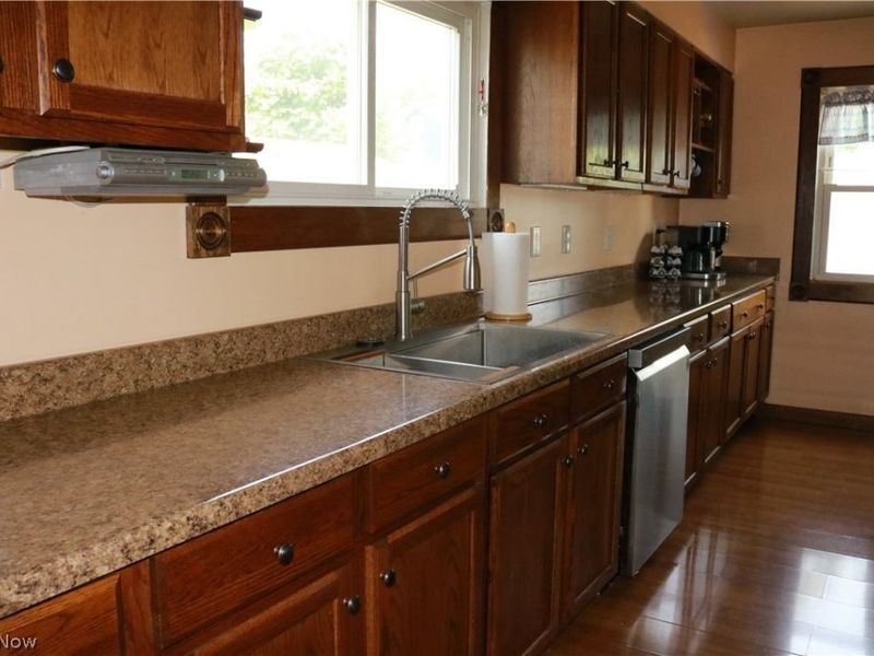 2475 8th Street , Cuyahoga Falls, OH 44221 Photo 10