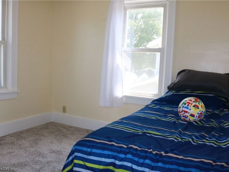 2475 8th Street , Cuyahoga Falls, OH 44221 Photo 12