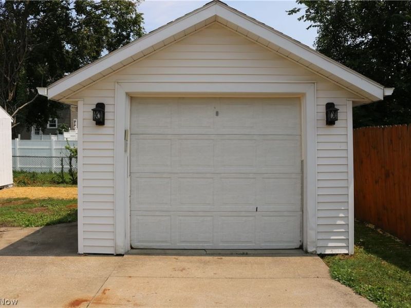 2475 8th Street , Cuyahoga Falls, OH 44221 Photo 20