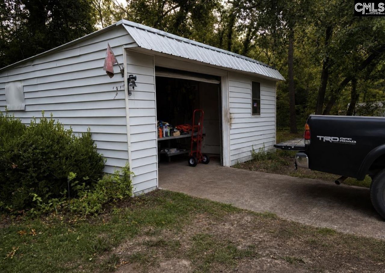 791 Meadowfiield Road  Photo 31
