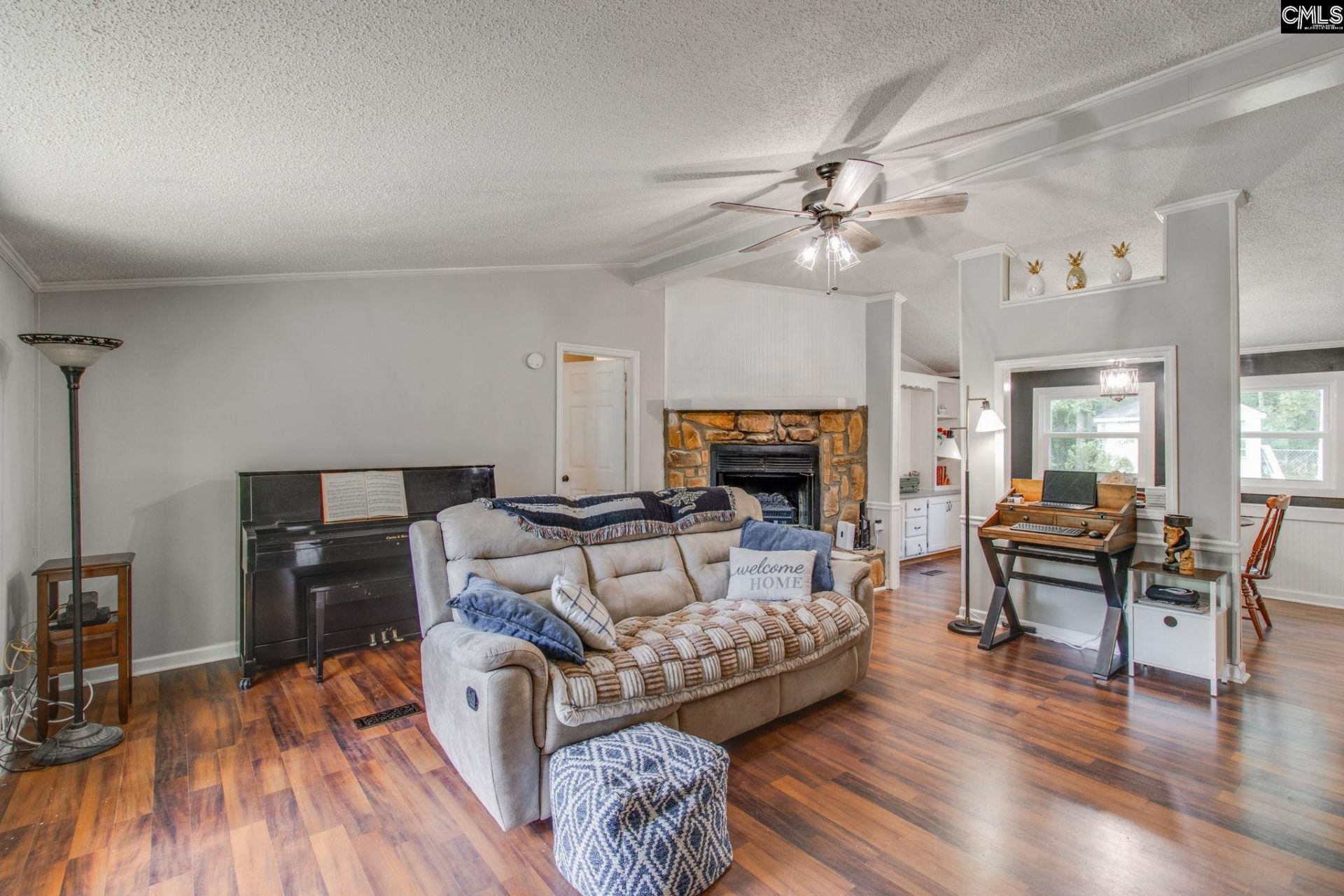 791 Meadowfiield Road  Photo 6