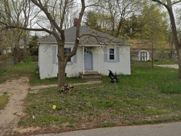 1114 Roosevelt Court, Muskegon, MI 49441