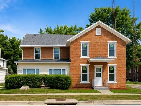 102 E High Street, ORANGEVILLE, IL 61060