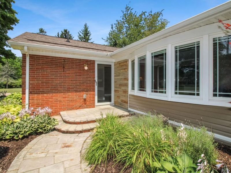 5802 S Columbus Avenue, Sandusky, OH 44870 Photo 2