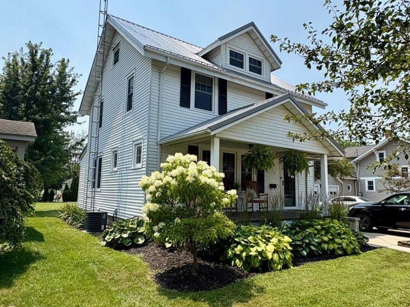 98 Gross Street, Tiffin, OH 44883 Photo 2