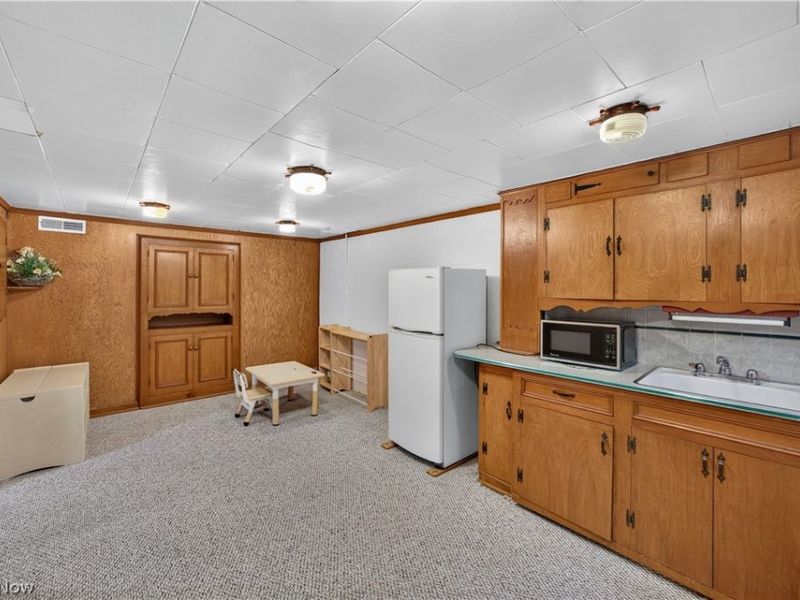 1680 Harwich Road, Lyndhurst, OH 44124 Photo 34