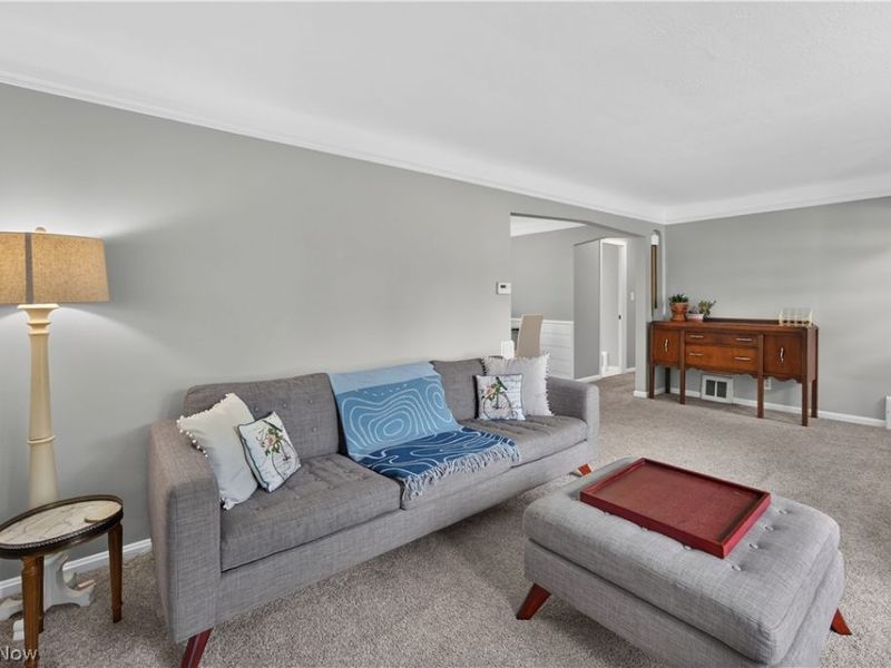 1680 Harwich Road, Lyndhurst, OH 44124 Photo 4