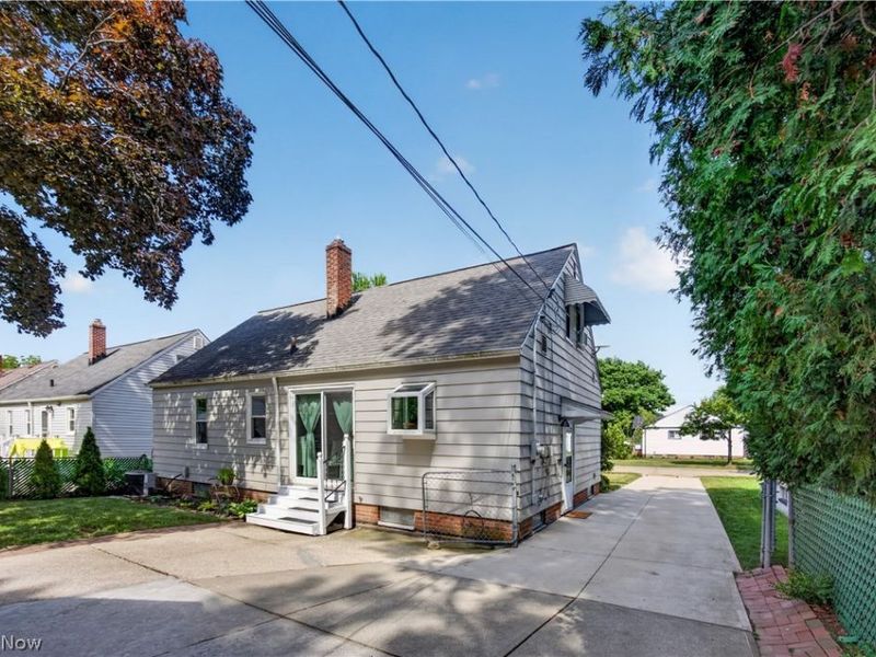 1680 Harwich Road, Lyndhurst, OH 44124 Photo 43