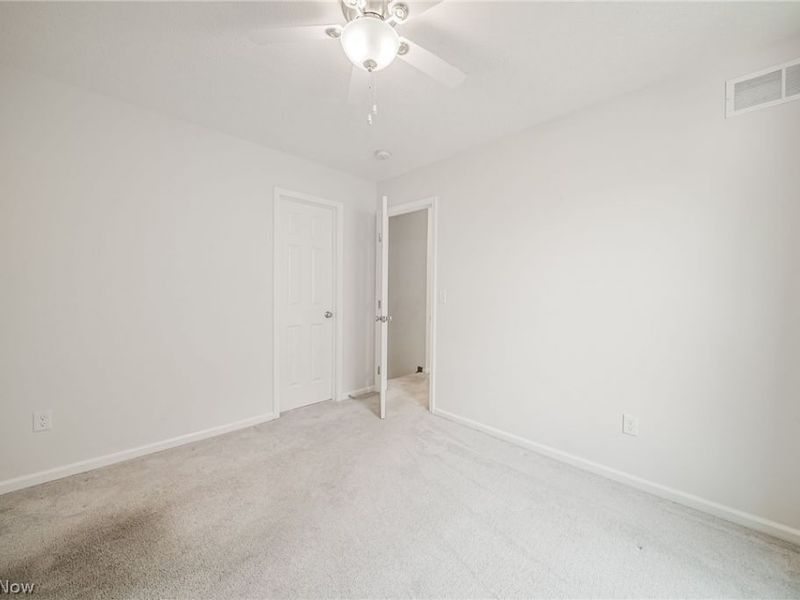 29080 Pembrooke Boulevard, Olmsted Township, OH 44138 Photo 32