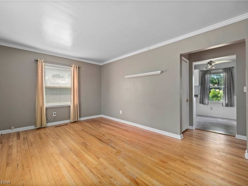 2583 E 38th Street, Lorain, OH 44055 Photo 11